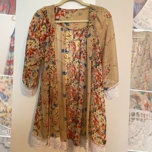 ‼️SOLD‼️Vibrant colors!! Floral Kimono
